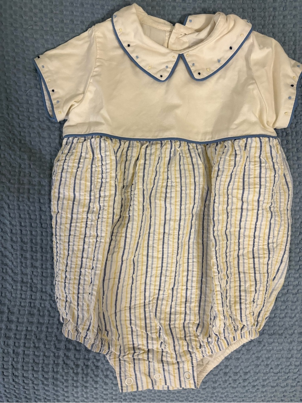 Classic Cream Yellow and Blue Striped Baby Bubble